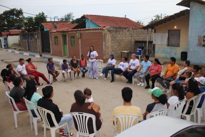 Conversatorio ‘Comunicación asertiva en las comunidades’ en La Isleta II