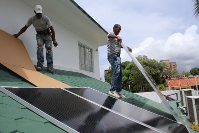 Cevamar logra el 100% de independencia eléctrica al instalar paneles solares