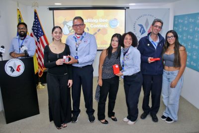 Deletreando hacia la excelencia con el Spelling Bee Contest de Cevamar