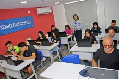 Clases de inglés de Cevamar fomentan la excelencia y la comprensión cultural