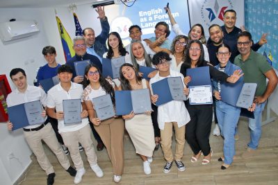 Cevamar celebra su 7.º aniversario entregando 22 «pasaportes globales» con el inglés