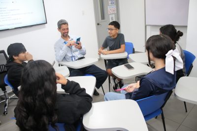 ¿La tarea de inglés de tus hijos te complica las tardes? Cevamar lanza el Homework Club